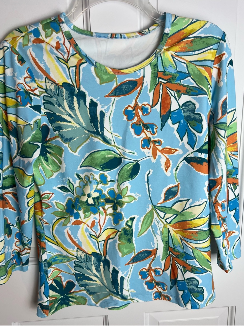 J. McLaughlin Women’s Floral-Print Blue Scoop Neck Top